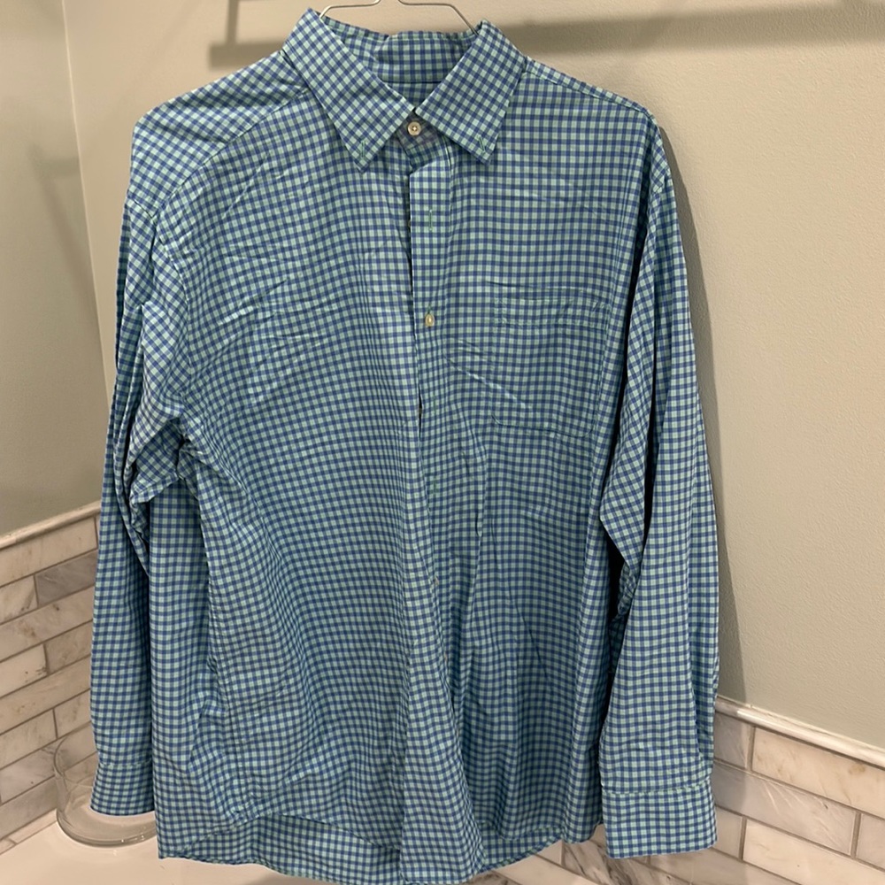 Vineyard vines XL long sleeve dress shirt